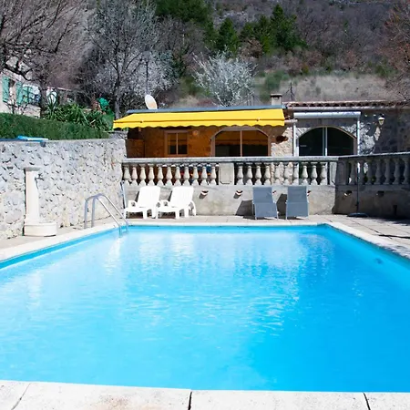 Les Grands Pres Des Baronnies Landhaus *