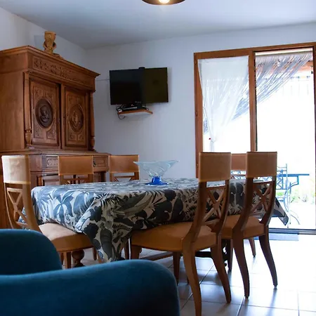 Les Grands Pres Des Baronnies * La Roche-sur-le-Buis