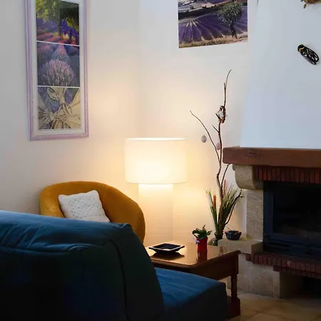 Landhaus Les Grands Pres Des Baronnies La Roche-sur-le-Buis