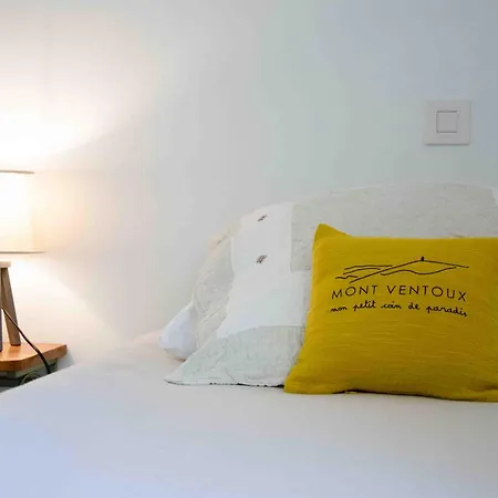 Les Grands Pres Des Baronnies La Roche-sur-le-Buis